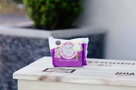 I.O.M BLACK PEPPERCORN CHEESE